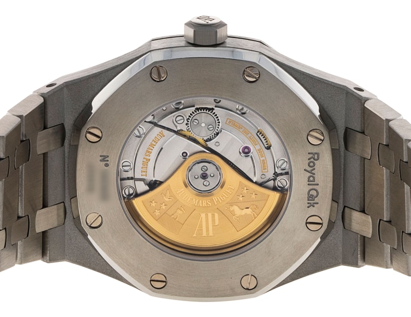 Audemars Piguet Royal Oak 15400ST.OO.1220ST.02 Image 4